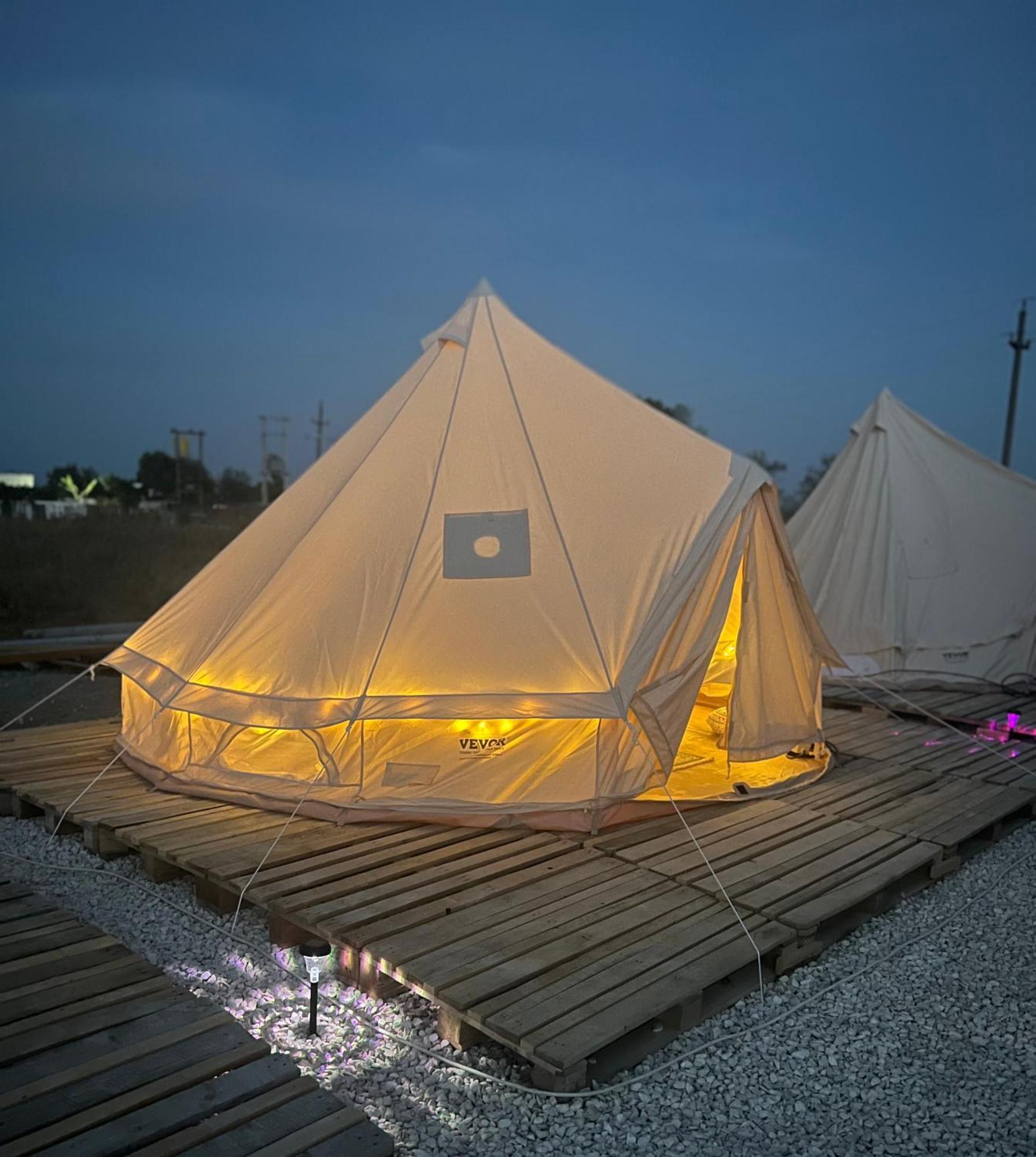 Meme Glamping Hotel Corbu  Ngoại thất bức ảnh