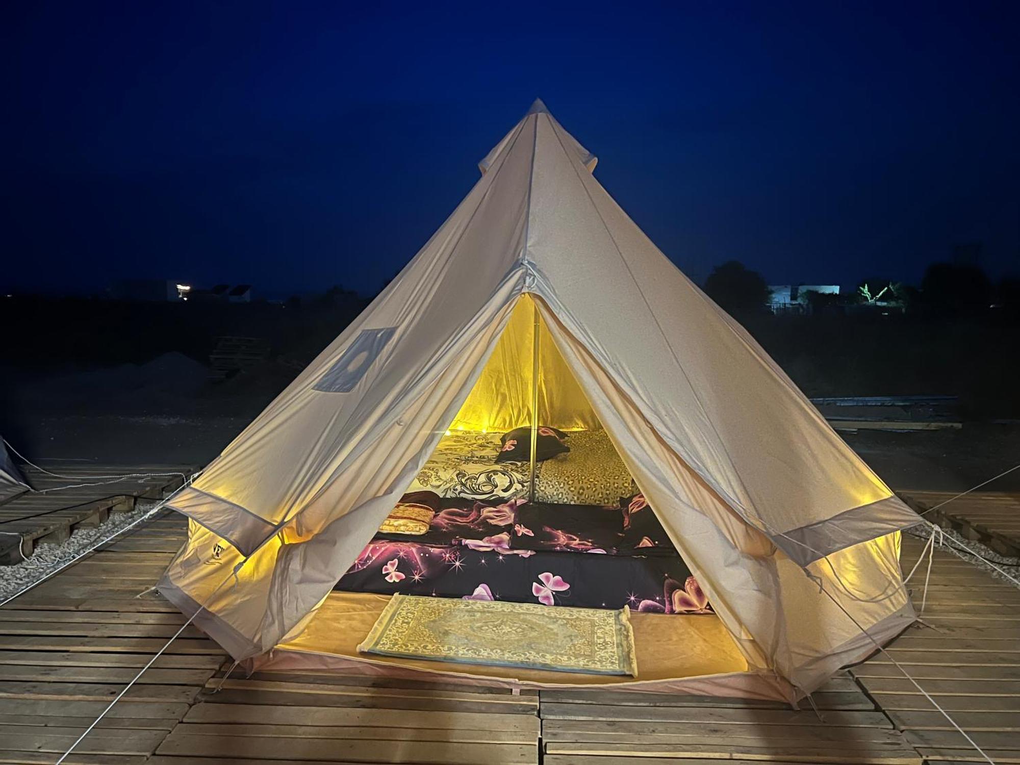 Meme Glamping Hotel Corbu  Ngoại thất bức ảnh