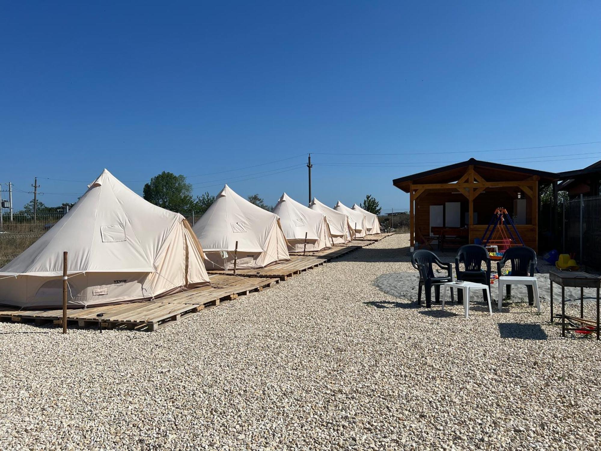 Meme Glamping Hotel Corbu  Ngoại thất bức ảnh